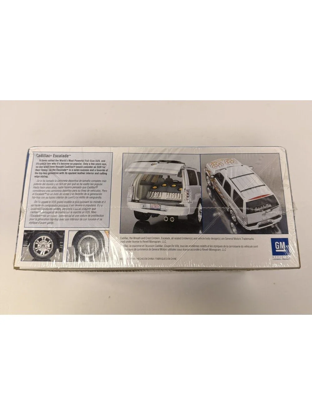 Revell Cadillac Escalade California Wheels 2’n1 1/25 Model Kit Sealed